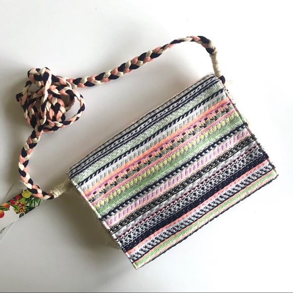 🚫SOLD OUT🚫 NWT America & Beyond Bijou Crossbody - Picture 6 of 8